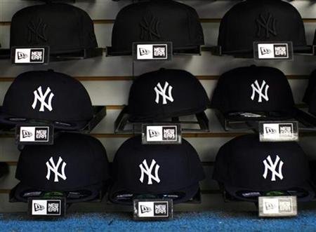 justin bieber new york yankees hat. new york yankees logo clip