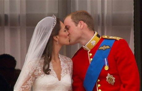 Prince+william+kate+middleton+kiss