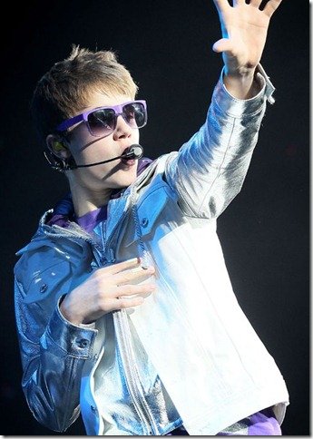 Justin Bieber Concerts 2011 on Justin Bieber Pictures 2011 March  Justin Bieber 2011 March Tour