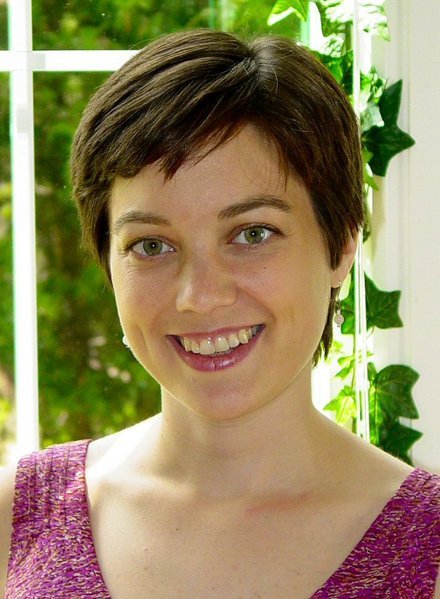 Short Haircuts Round Face hairstyles round faces. Short Haircuts Round Face